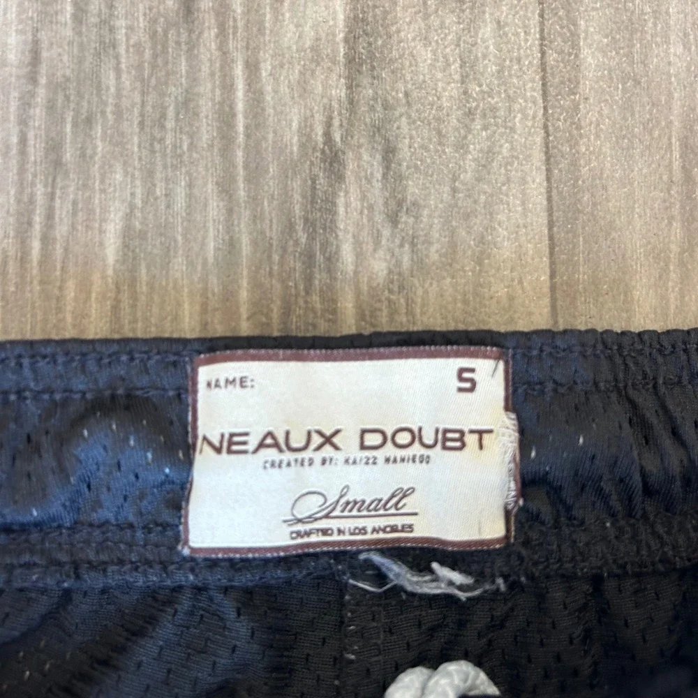Neaux Doubt Mens Black Mesh Graphic Skull Dolphin Shorts Small Streetwear